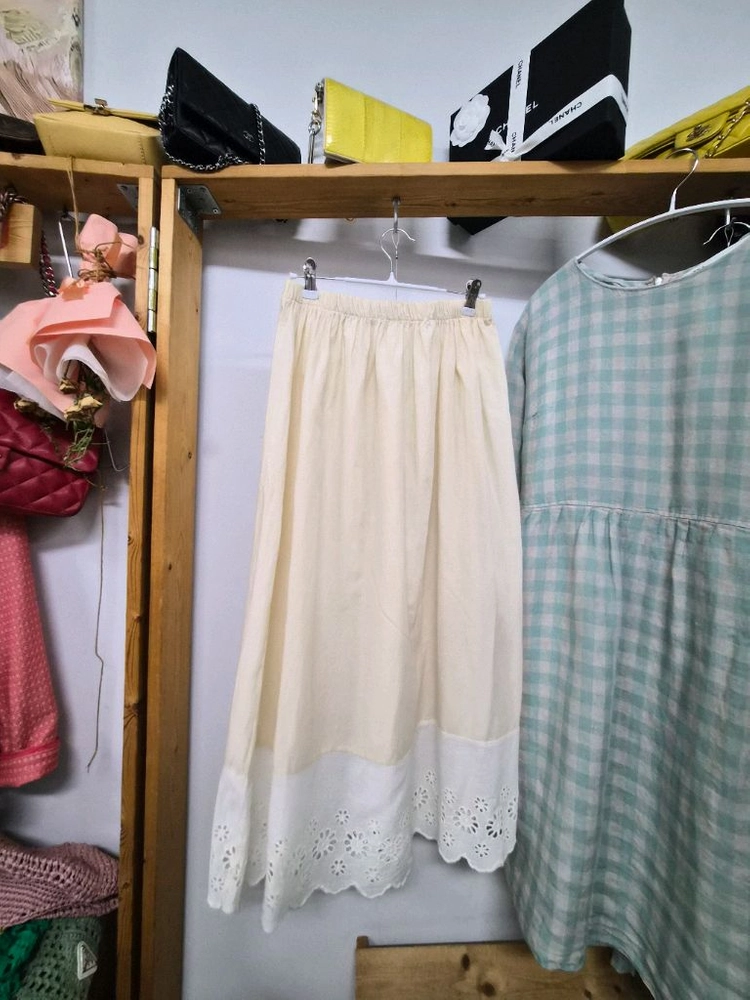 자라 면린넨 고방 체크 박시 원피스. 레이스이너스커트 이미지