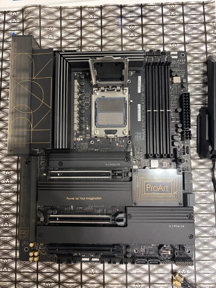 ASUS X670E ProArt - 안심되는 중고거래