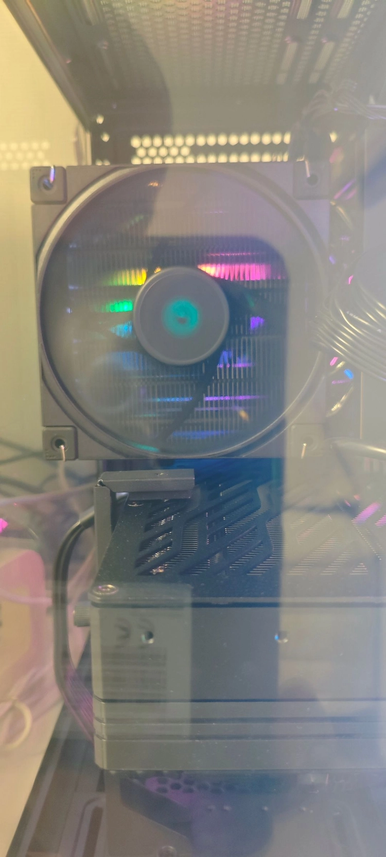 고성능 게이밍/AI PC 본체 (9800x3d, RTX5080, 32GB, 2TB, 1200W) 이미지