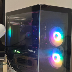 고성능 게이밍/AI PC 본체 (9800x3d, RTX5080, 32GB, 2TB, 1200W) 이미지