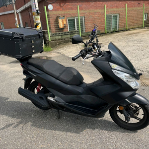 혼다 pcx125 17년 스마트키 블박튜닝 팝니다 이미지