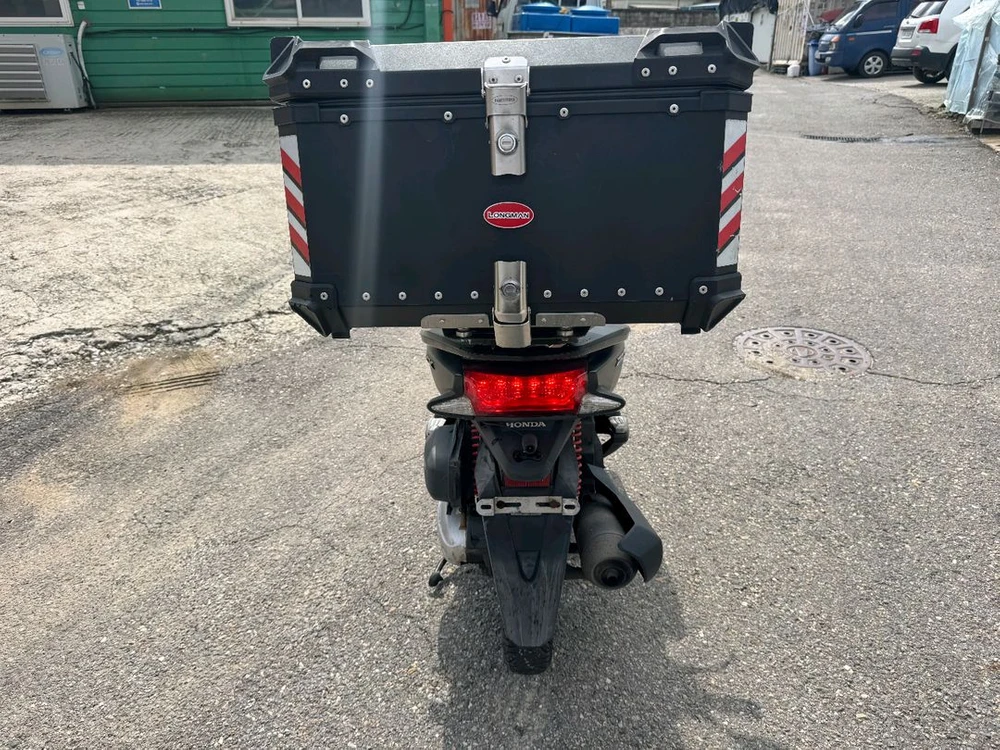 혼다 pcx125 17년 스마트키 블박튜닝 팝니다 이미지