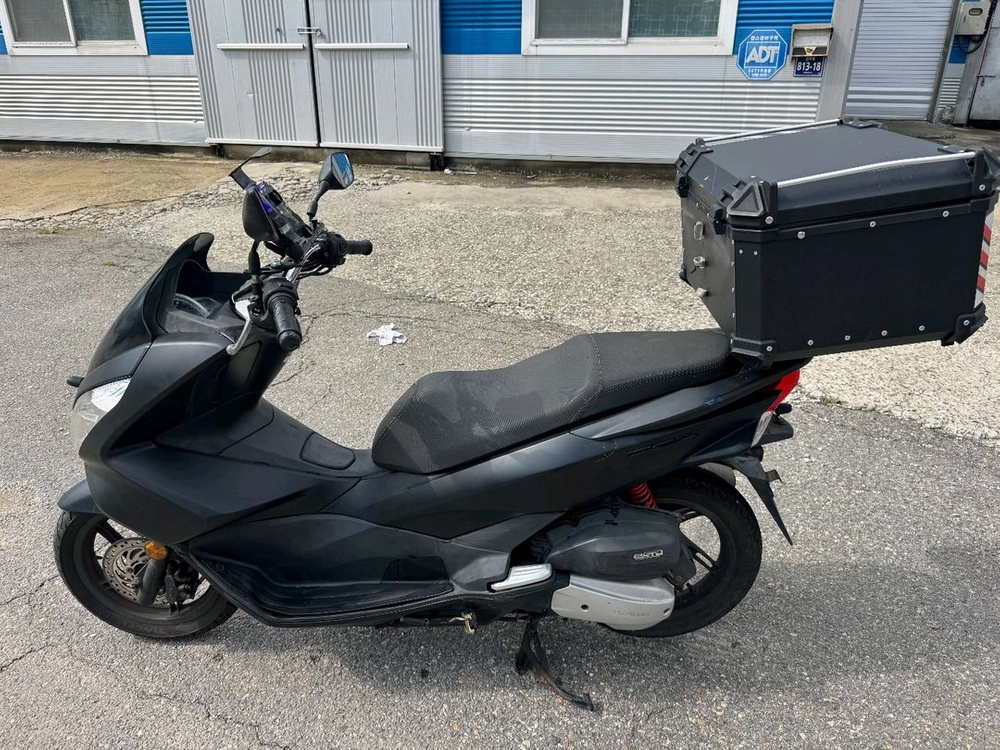 혼다 pcx125 17년 스마트키 블박튜닝 팝니다 이미지