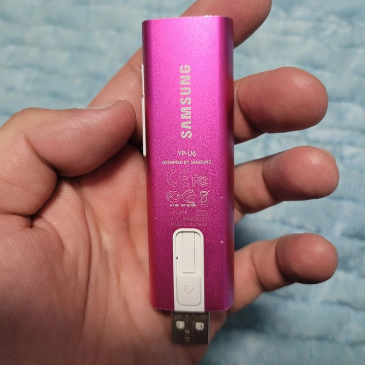 삼성 yp-u6 MP3 고장품 이미지