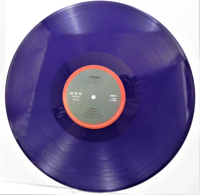 [개봉반/한정판] 이이언(eAeon) 2집 Fragile 컬러 LP + 미개봉 CD 세트 (BTS RM 참여) 이미지