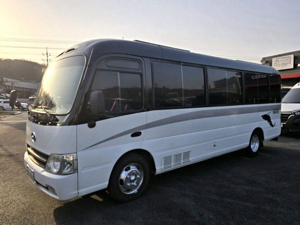 09년 e카운티4인승캠핑카(롱바디,내부6개월보증)-할부가능 이미지