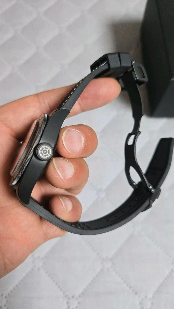 튜더블랙베이세라믹41미리 교환,판매 이미지