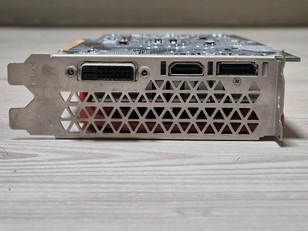 GTX 1650 SUPER D6 4GB 그래픽카드 이미지