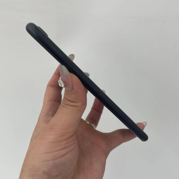 아이폰SE2 배터리81% 블랙 128GB 488443 울산중고폰 이미지