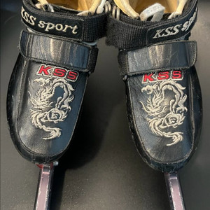 KSS 선수화 스피드스케이트 205 사이즈 판매해요. 이미지