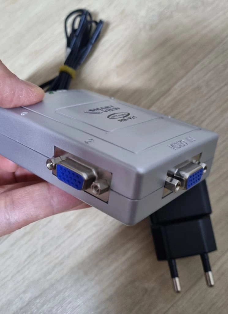 NETmate 모니터 자동 분배기(NM-V21) 이미지