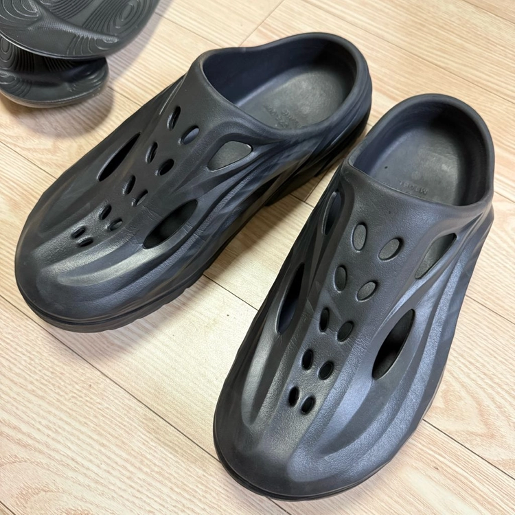HOKA 오라 리커버리 뮬 블랙 280(US10) 이미지