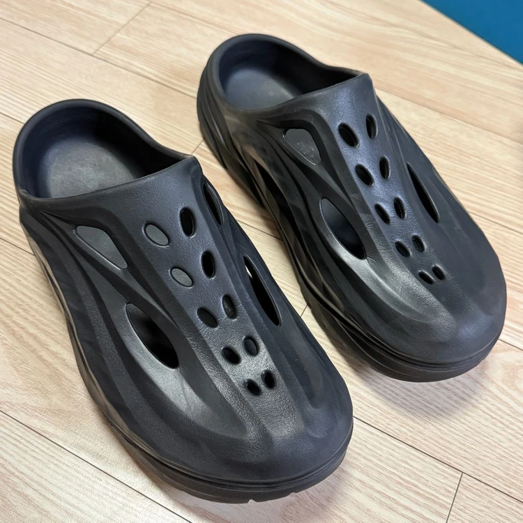 HOKA 오라 리커버리 뮬 블랙 280(US10) 이미지