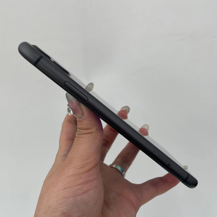아이폰11 배터리78% 블랙 64GB 174725 울산중고폰 이미지