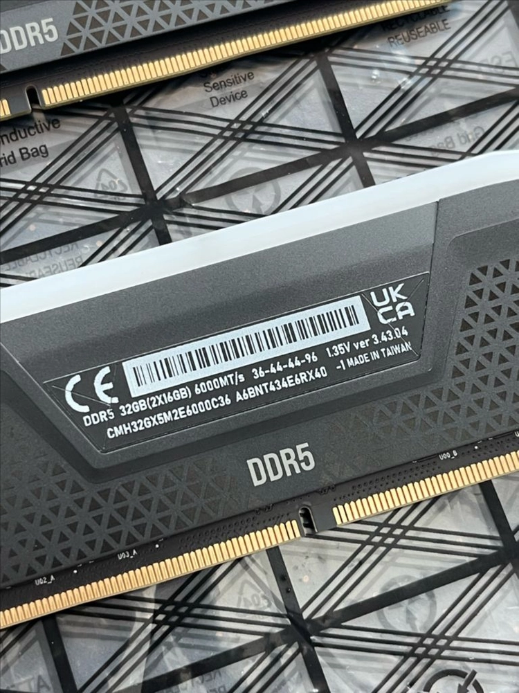 새상품 커세어 벤전스 DDR5 32GB2 X 16GB 6000MHz 램 메모리 이미지