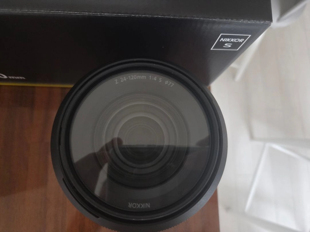 [신동급] Z마운트 24-120mm f/4 S 렌즈 이미지