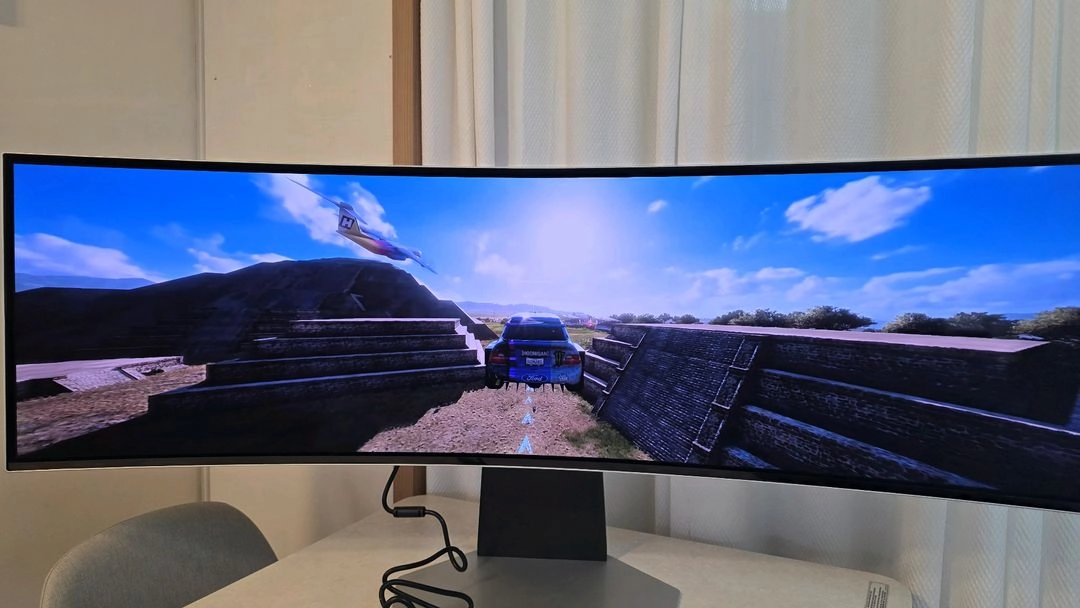 삼성 오디세이 G9 OLED 49인치 게이밍 모니터 이미지