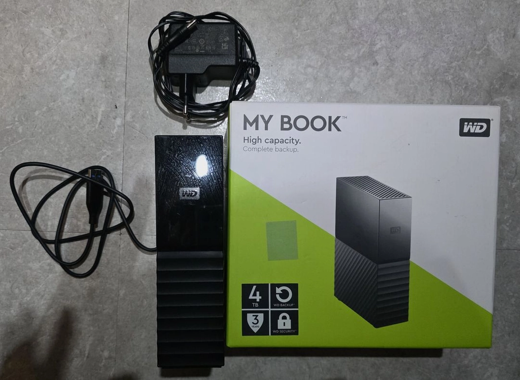 웨스턴 디지털 마이북 4TB 정품 4테라 외장하드 블랙 3.0 USB 이미지