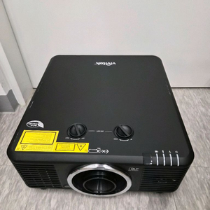 레이저 비비텍 7000안시 빔프로젝터 KU1750Z wuxga 이미지