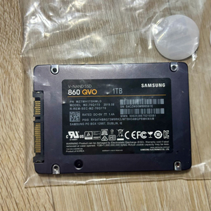 삼성 860 QVO 1TB SSD 이미지