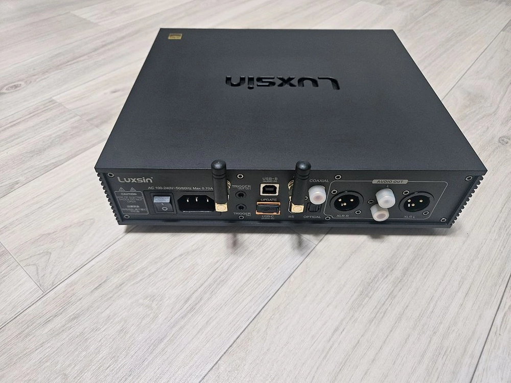 국내정발 LUCSIN 럭신 X8 DAC 헤드폰 앰프 판매합니다. 이미지