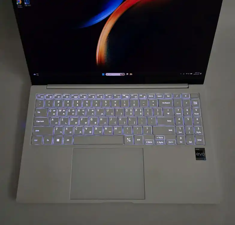 삼성 중고 노트북 i5 갤럭시북pro 13th 16G램/SSD512G 이미지