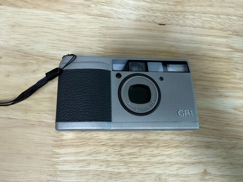 리코 gr1 필름카메라 - 안심되는 중고거래