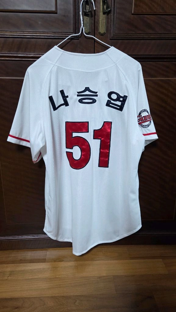 롯데자이언츠 나승엽 구형 홈 어센틱 유니폼 100 L 이미지