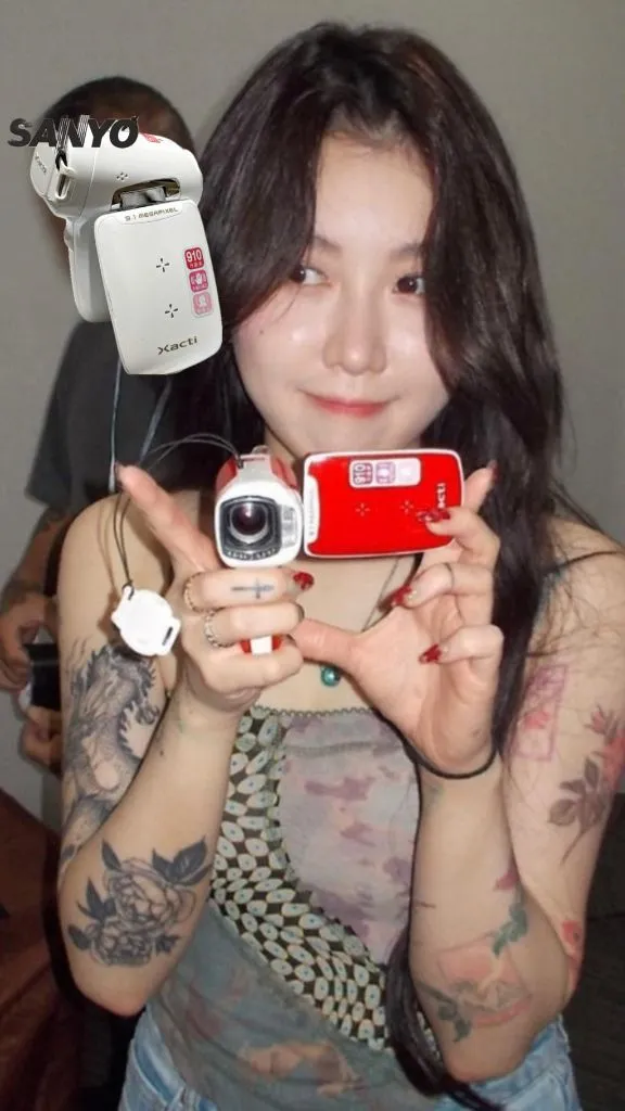 산요작티 cg9 백예린 카메라 디지털 카메라 - 안심되는 중고거래