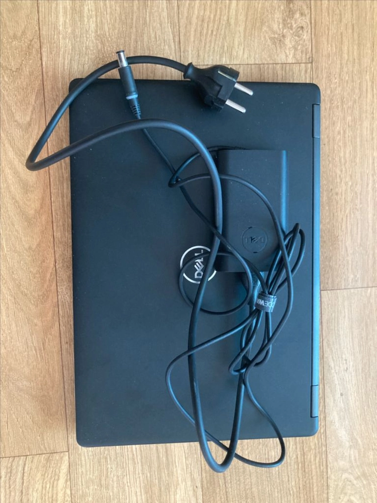 Dell Latitude 5490 노트북 이미지