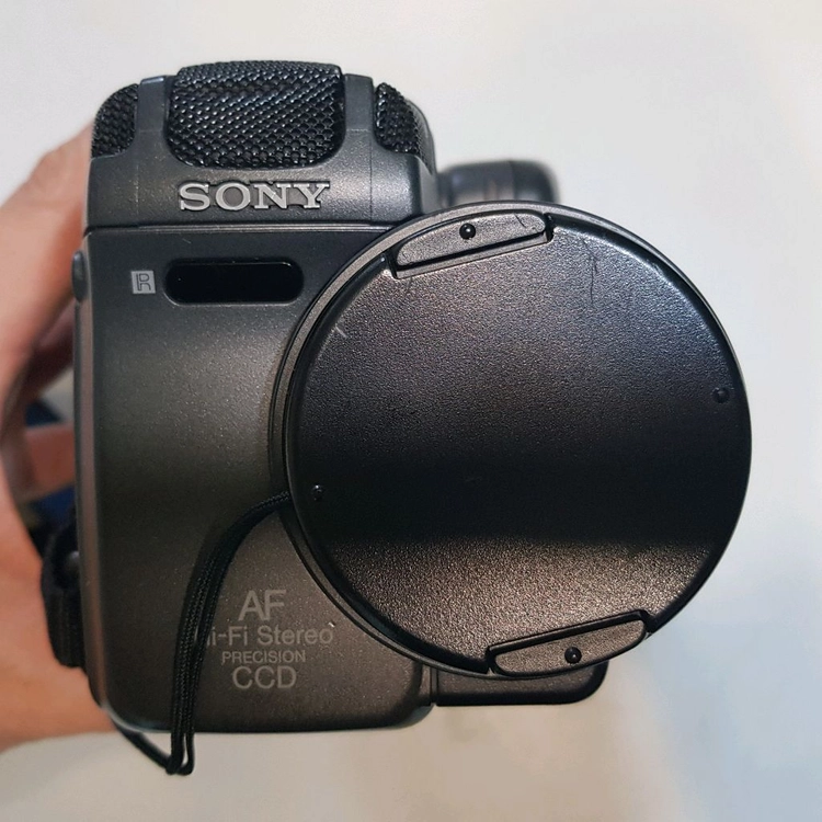 소니 캠코더 ccd-tr2000 이미지