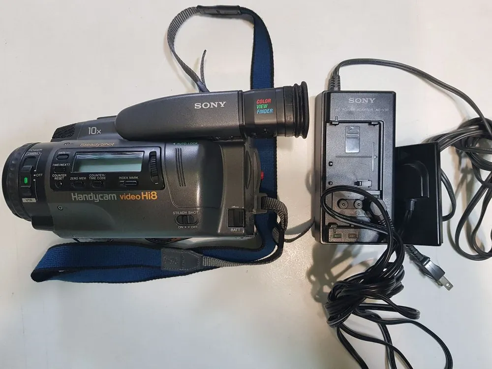 소니 캠코더 ccd-tr2000 이미지