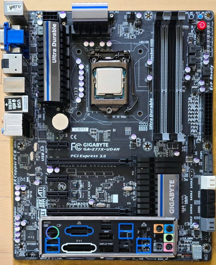 인텔 i7 3770K 시피유 이미지