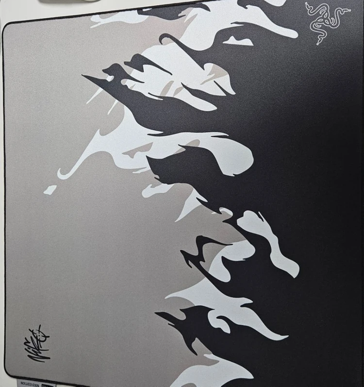 razer gigantus v2 pro niko edition 판매합니다 이미지