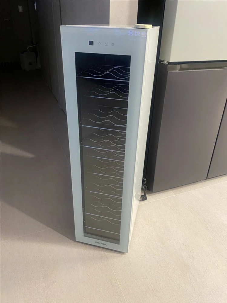 엘바 슬림 와인셀러 와인냉장고 EW60W18 18병 화이트 이미지