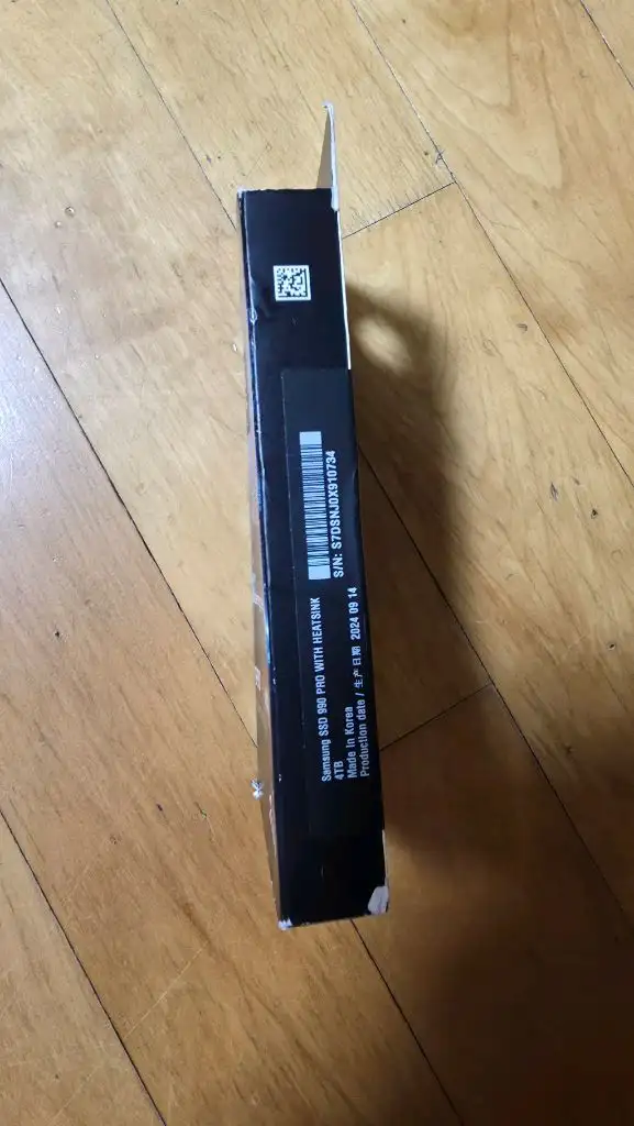 990pro 히트싱크 4tb (미개봉) 이미지