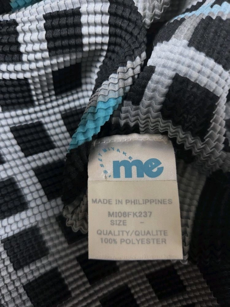 미 이세이미야케 me ISSEY MIYAKE 기하학 프린트 탑 (F) 이미지