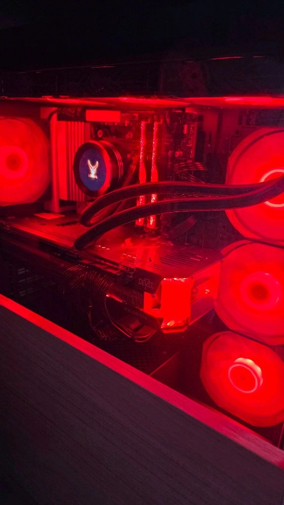 RX 6950 XT 그래픽카드 이미지