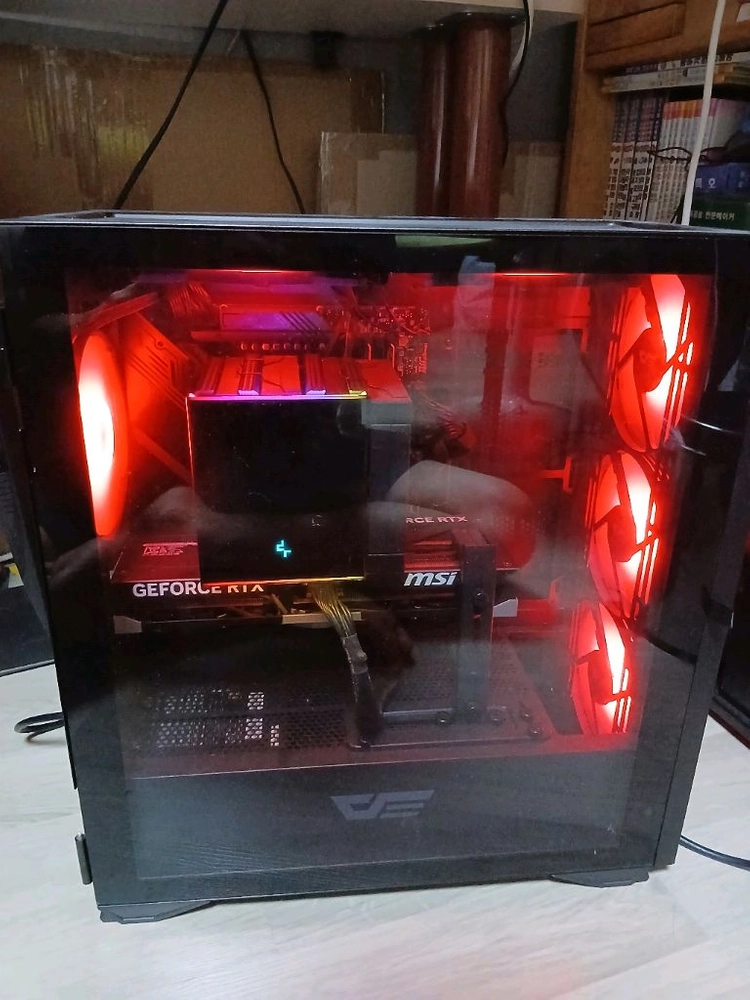 고성능 컴퓨터 5070ti (1달 사용) - 안심되는 중고거래