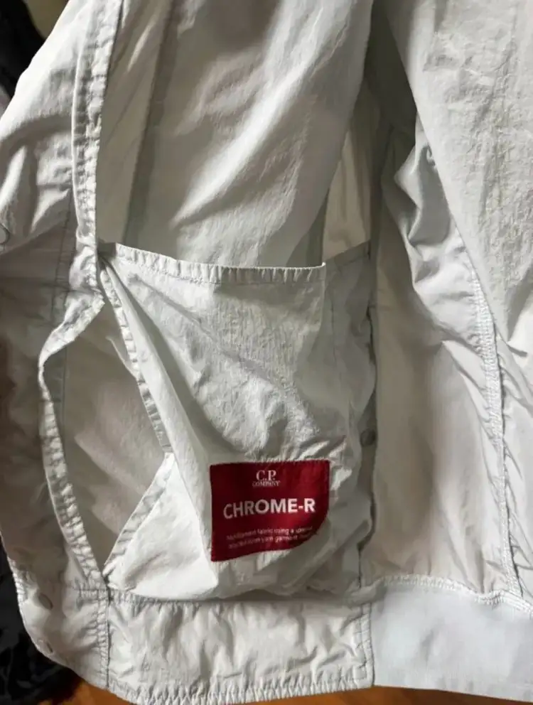 Cp 컴퍼니 바람막이 CHROME-R HOODED LENS JACKET 이미지