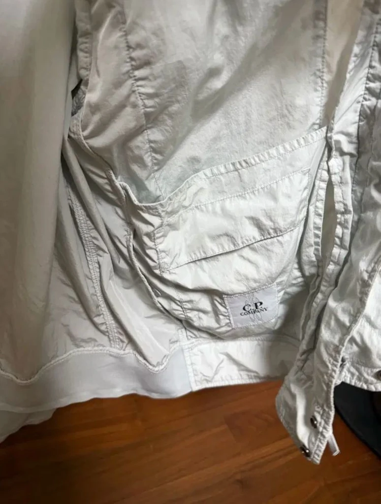 Cp 컴퍼니 바람막이 CHROME-R HOODED LENS JACKET 이미지