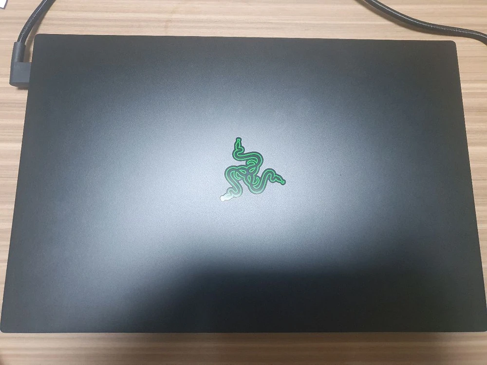 레이저 블레이드 레블 razer blade 15 3070 게이밍 노트북 판매합니다. 이미지
