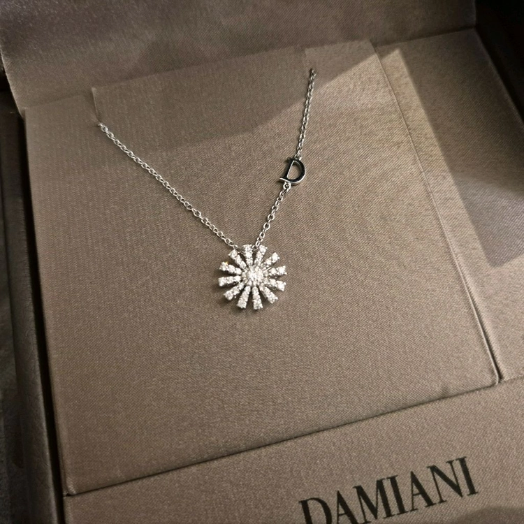 다미아니 마르게리타 목걸이 12mm 사이즈 이미지