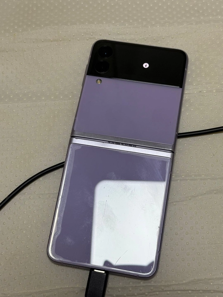 갤럭시 z폴더 3 256gb 라벤더 이미지