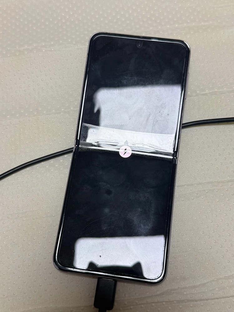 갤럭시 z폴더 3 256gb 라벤더 이미지