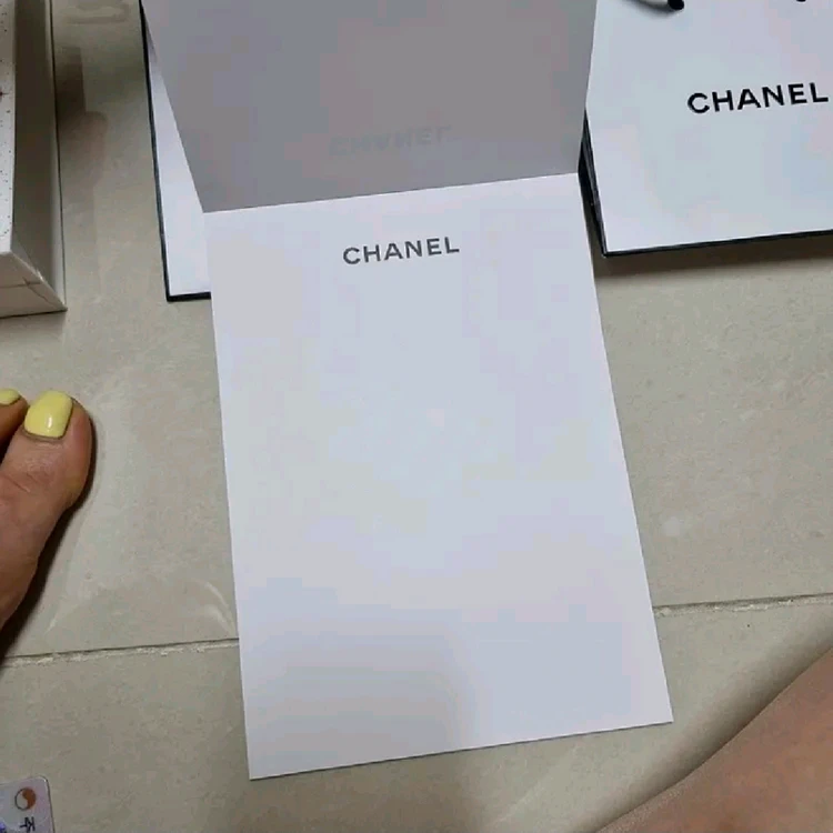 Vip 증정용 샤넬 노트 공책 + 연필 택포 3만원 이미지