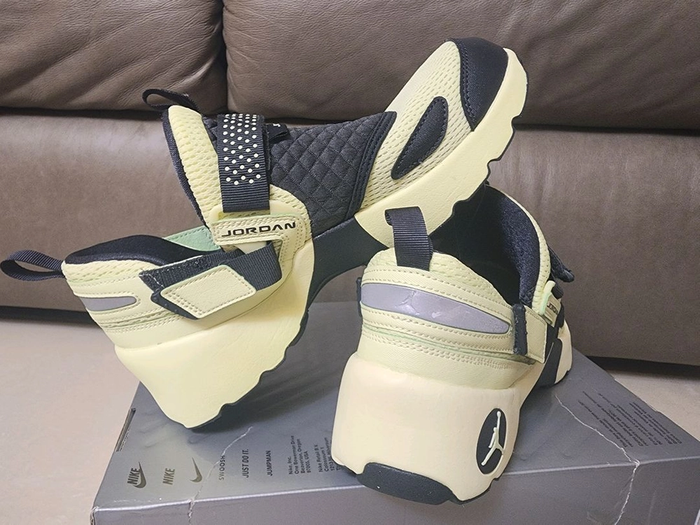 조던 트러너 LX 그린 270mm 워킹 트레이닝화 런닝 조깅 스니커즈 나이키 이미지