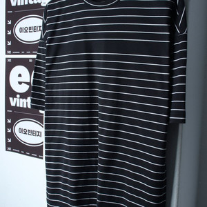 (M-XL) 더니트컴퍼니 반팔 티셔츠 스트라이프 블랙 이미지
