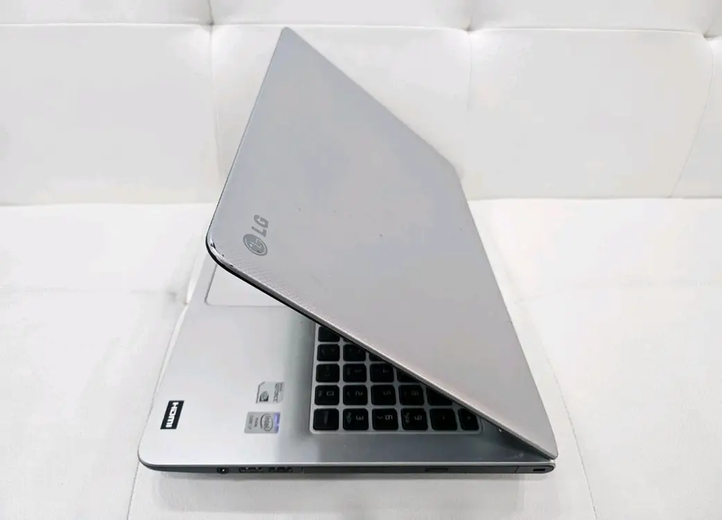 lg 초경량 슬림/ssd탑재/고사양 울트라 노트북 이미지
