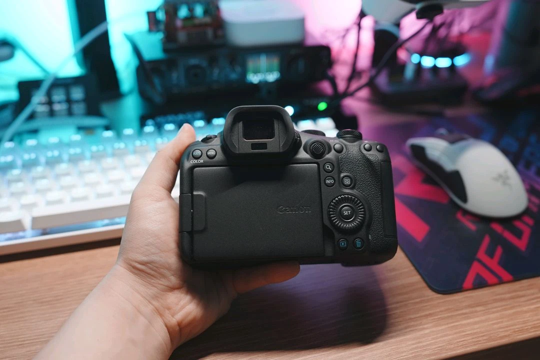 캐논 EOS R6 Mark III 팝니다 R6mark3 이미지
